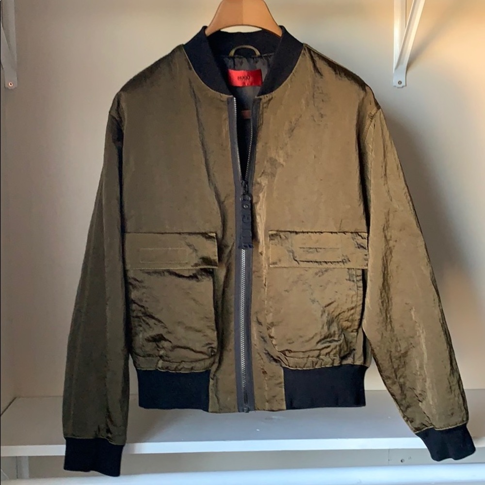 Hugo boss ✈️ bomber jacket